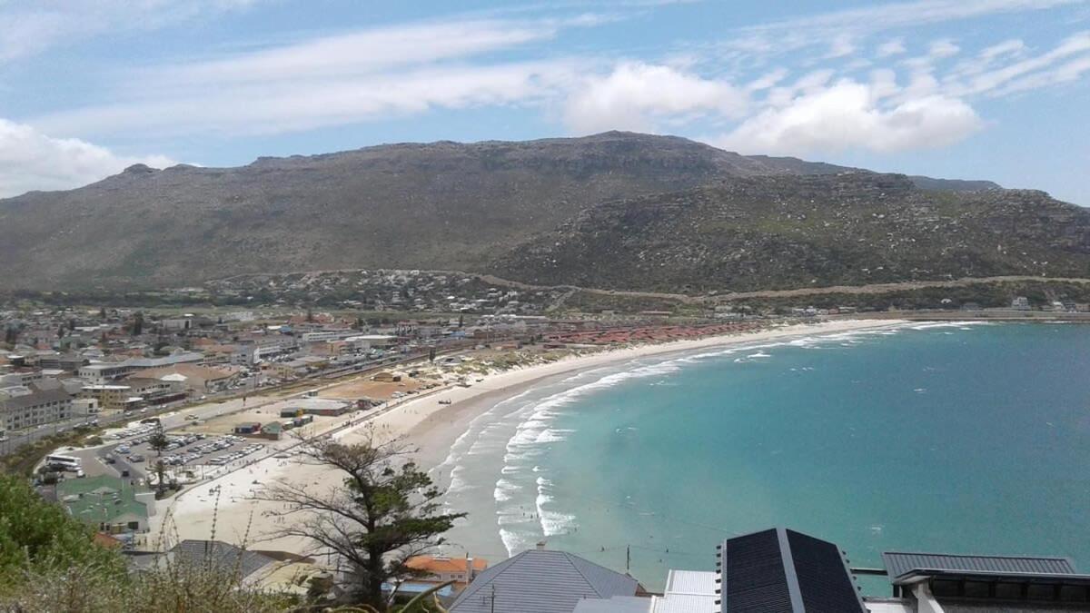 Crow'S Nest Fish Hoek Exteriör bild